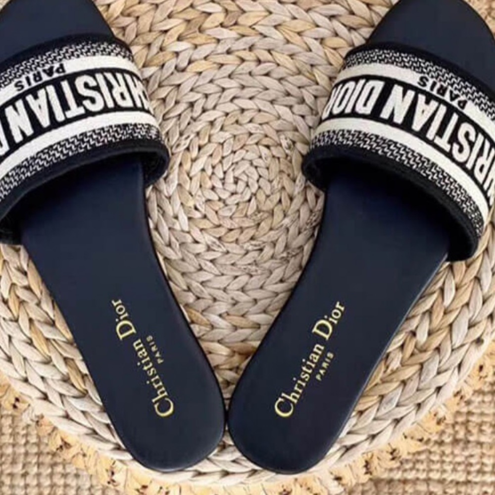 Christian Dior dway slippers